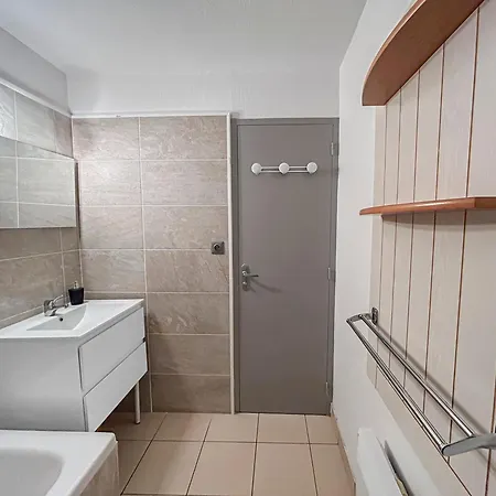 Hébergement de vacances Terrasse Privée, Piscine, à 5 Mn De La Agde