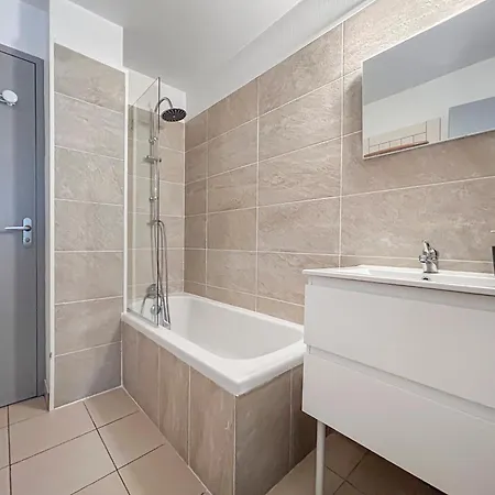 Terrasse Privee, Piscine, A 5 Mn De La Feriehus Agde