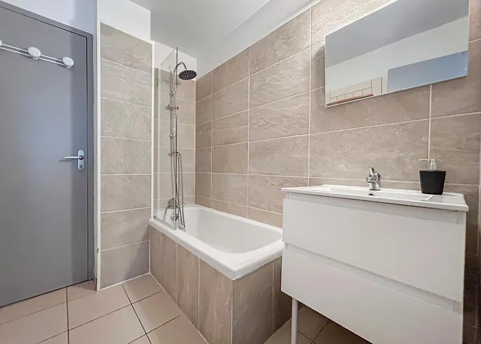 Terrasse Privee, Piscine, A 5 Mn De La Ferienhaus Agde